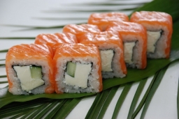 Как легко приготовить суши и роллы дома своими руками?