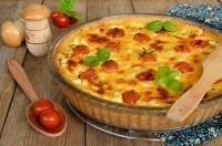 Запеканка с сыром, творогом и помидорами