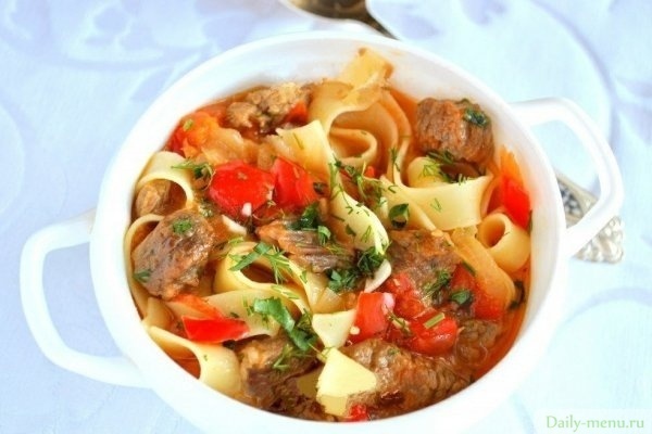 Фото: <a href="https://vkuso.ru/recipe/vkusnejshij-domashnij-lagman-iz-telyatiny/">Источник</a>