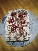 Ореховый кето-торт со сливочным кремом