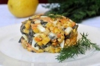 Салат с грибами и кукурузой